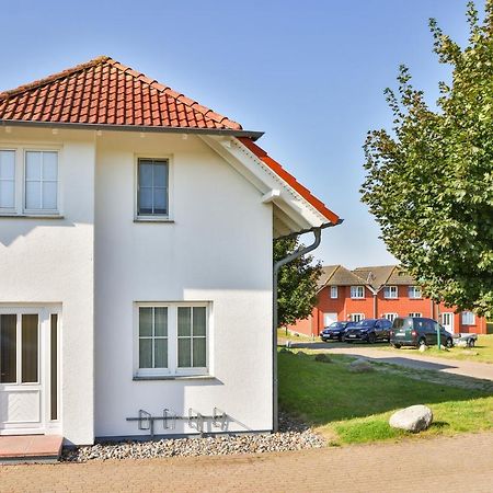 Ferienapartment-ruegen Neddesitz Buitenkant foto