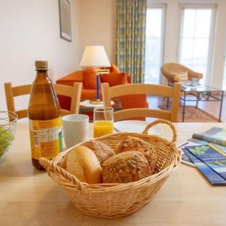 Ferienapartment-ruegen Neddesitz Buitenkant foto