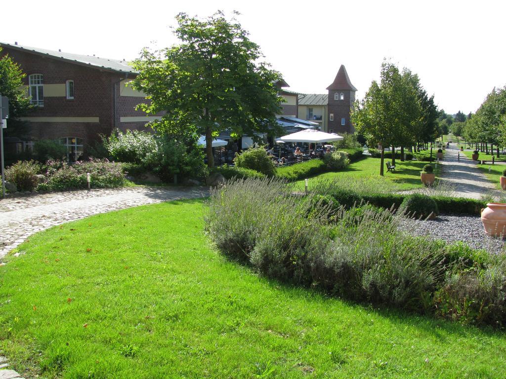 Ferienapartment-ruegen Neddesitz Buitenkant foto
